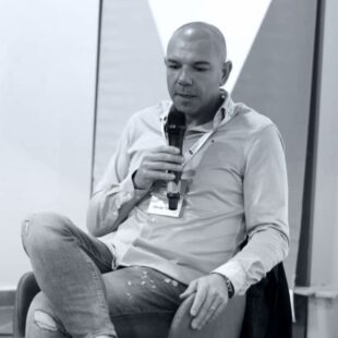 DAVIDE PIRAS Davide Piras